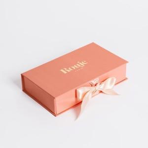 Quality Luxury Cosmetic Packaging Boxes Custom Logo Skin Care Essential Oil Perfume Packaging Box wholesale