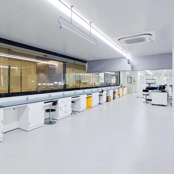 Shopping Mall Cleanroom PVC Flooring Indoor Plastic Flooring Antistatic For