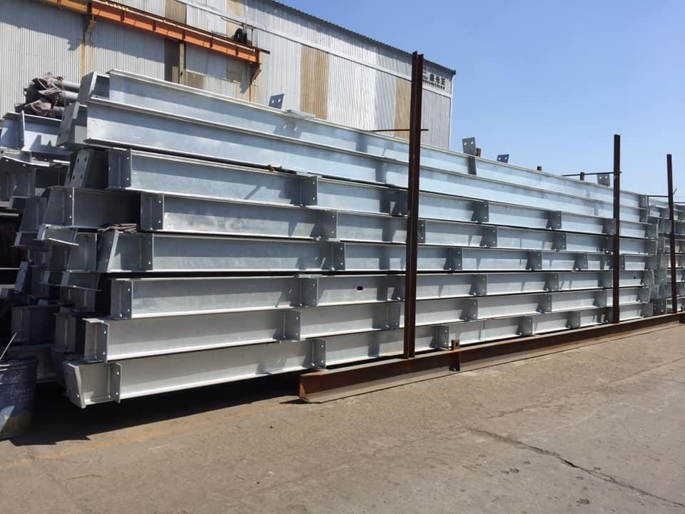 Multi Functional Steel Structure Building Q355 Q235 Pre Engineered Buildings