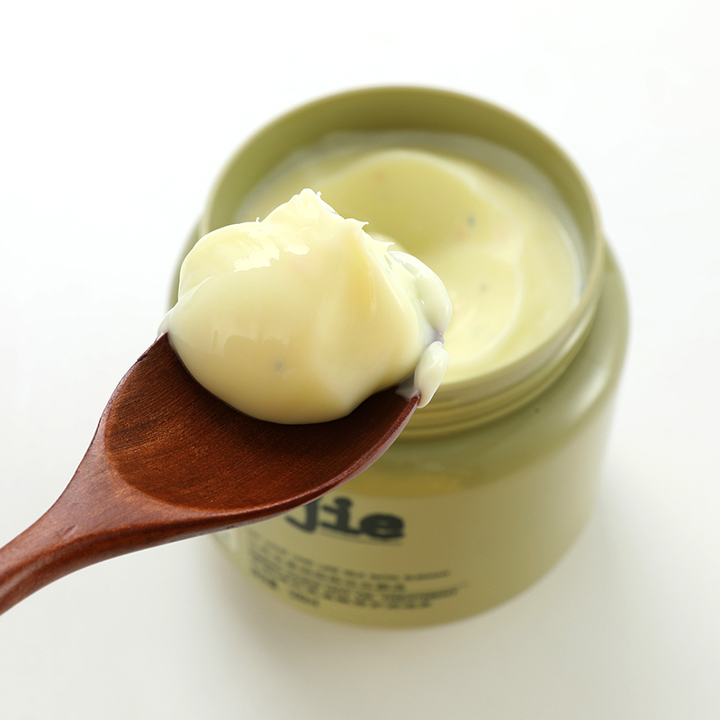 Boost Your Hair's Shine with Private Label Hair Treatment Mask Samples Freely Offered