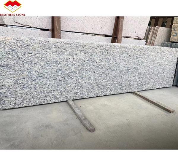 Modern Style Brazilian Gialo Cicita Santa Granite Slabs for Villa and Hotel