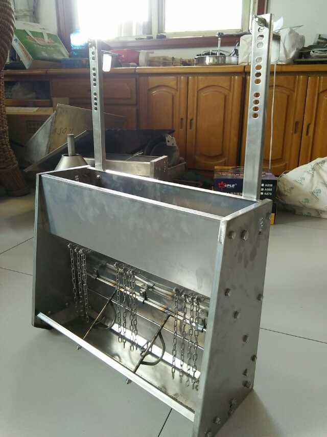 Double Sided Automatic Pig Feeder Pig Feeding Trough With Water Nipple