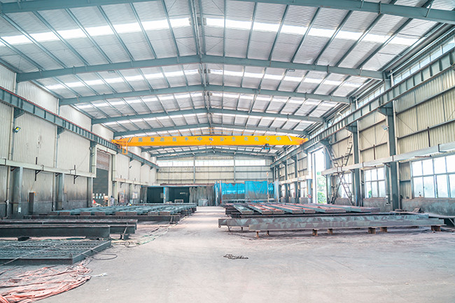 Custom Pre Engineered Metal Building Structure For Efficient Storage Solutions