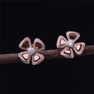 Quality Real Gold High Jewelry Fiorever Earrings in 18 kt Rose Gold Earrings set with two central diamonds and pavé diamonds wholesale