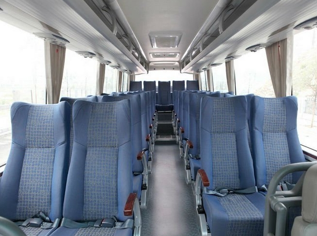 Manual Transmission Public Bus Dongfeng Coach Used Buses And Coaches With 25-30 Seats
