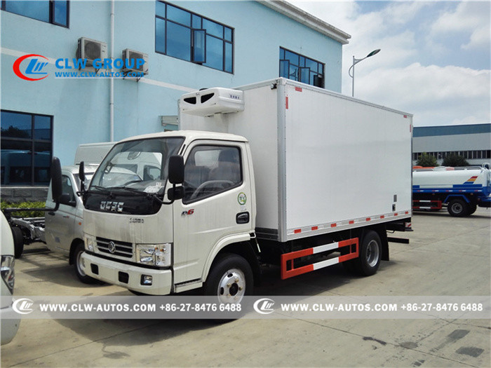 Dongfeng model 5tons Small seafood refrigerated Transport Delivery and Cooler Freezer Refrigerator Van Truck