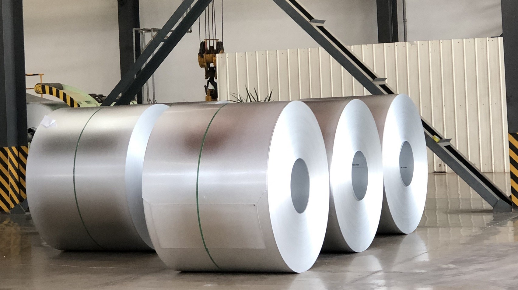 Minimum Regular Spangle 0.47×1200 Galvalume Steel Coil 55% Aluminum Zinc Coated Steel Coil For Corrugated Metal Tile