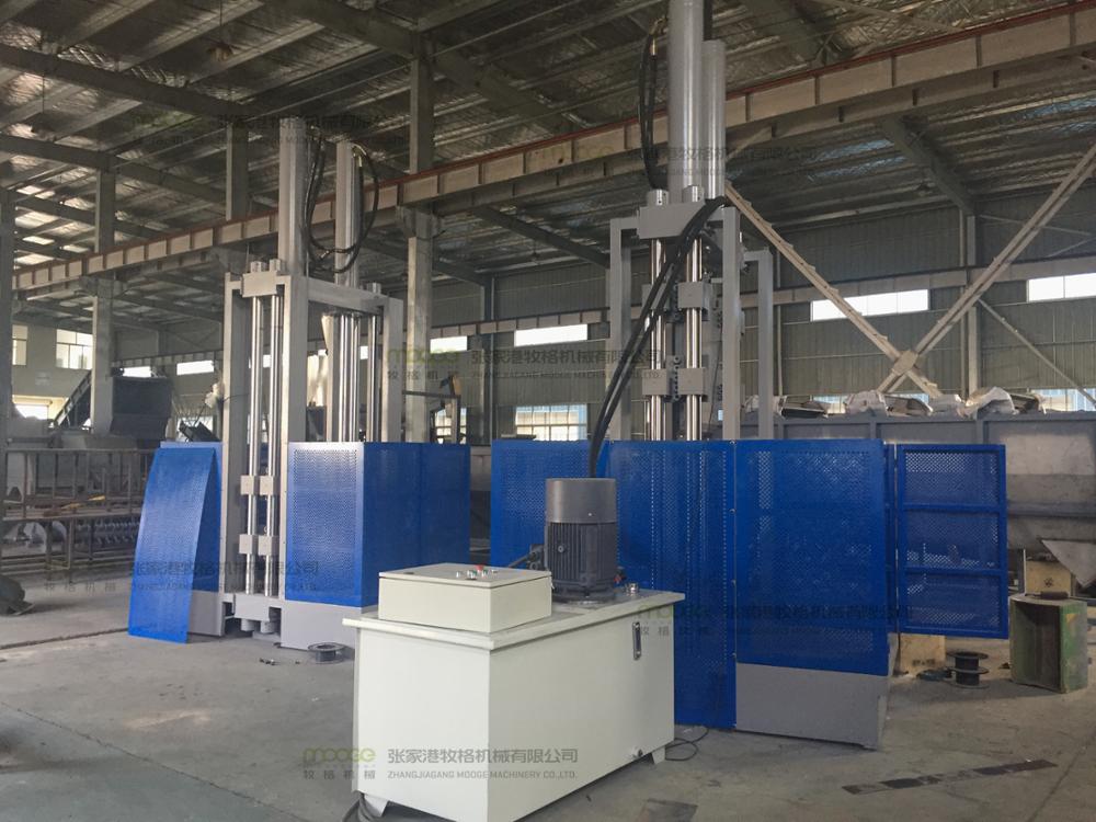 Single Knife Hydraulic Bale Cutter 2t Rubber Bale Cutter