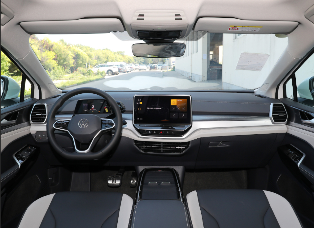 132kw Maximum Power High Speed Electric Car 160 Km/h Max Speed Id6 X Crozz Pure Energy Vehicle for Your Business