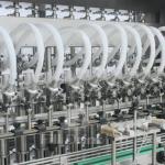 24 Nozzles Piston Filling Machine 5500BPH SS304 Piston Filling Equipment