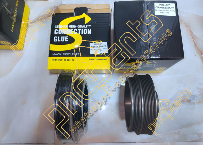 DE08 Pulley V-Belt 65.02601-0168 Solar 300LC-V DE12 Crankshaft Pulley 65.02601-0180