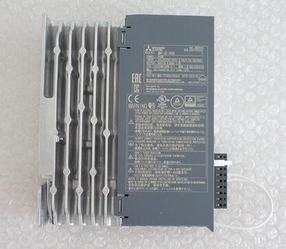 MR-JE40A Mitsubishi JE Series 400W Servo MR-JE AC servo drive 3-phase 200 VAC to 240 VAC Original adn New