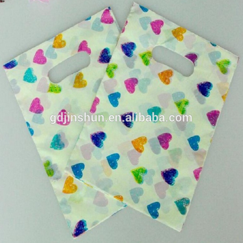 2017 Eco Friendly Customized Logo Non Woven print plastic t shirt shopping bag