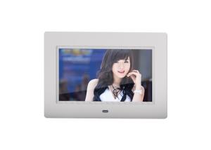 Quality Wood Digital Digital Photo Frame 7 Inch In The Bedroom Or Living Room wholesale