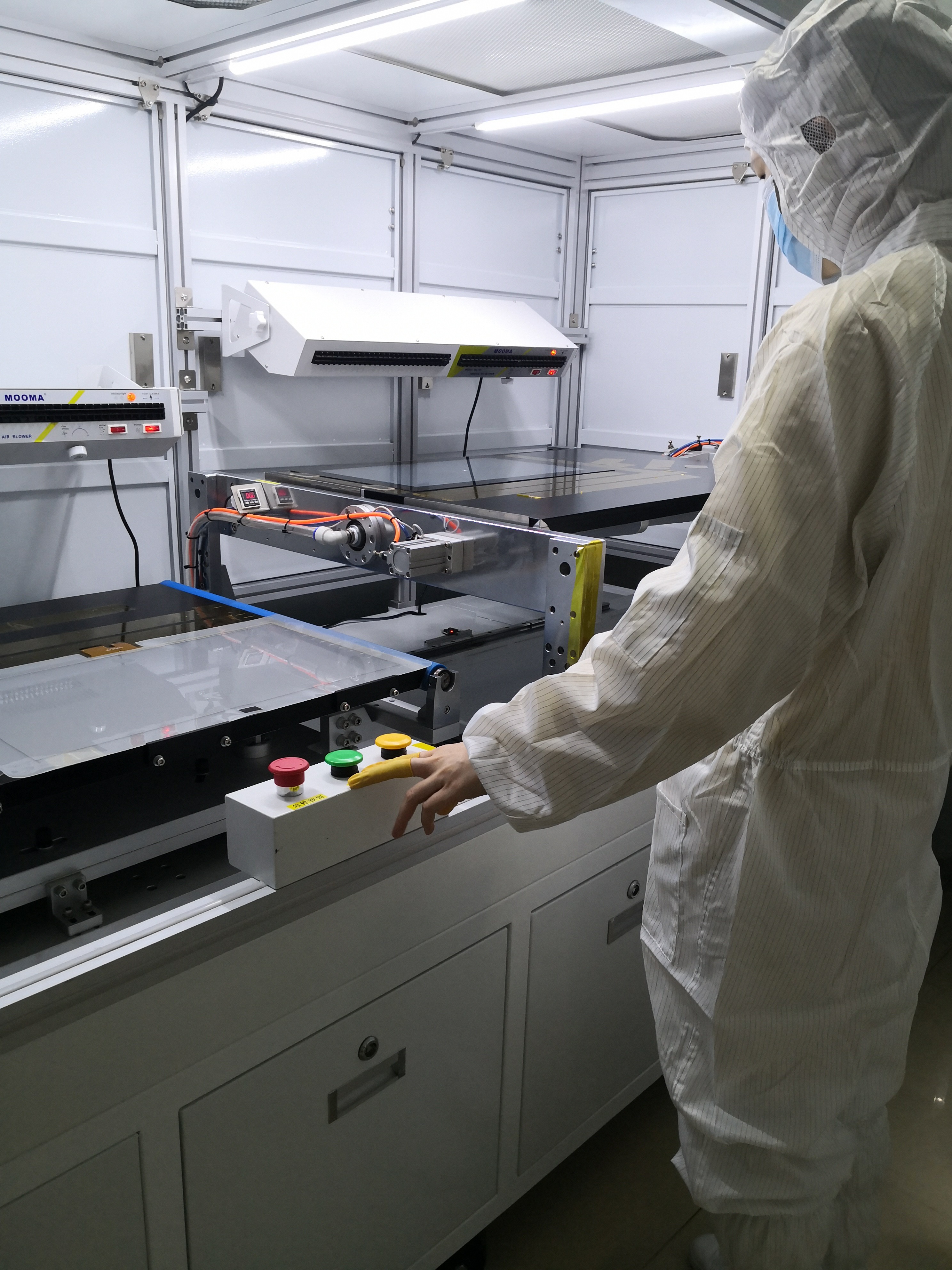 Industrial control touch screen