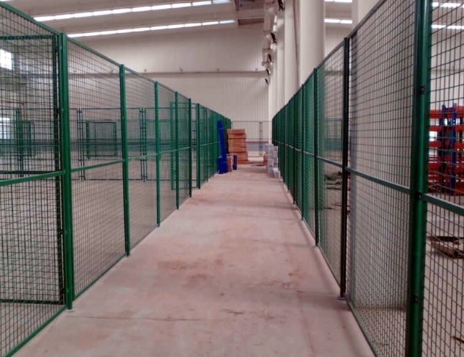 3fts 4fts Stability 16 Gauge Welded Wire Mesh As Promote Visibility Partitions