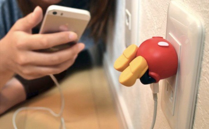 Cute USB Wall Charger Mobile Phone USB Figurine Charger Portable Single Charger