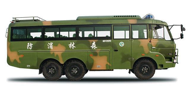 High In-Car Height 10-23 Passenger Dongfeng 4x4 Diesel Luxury Tourist Bus for Outdoor