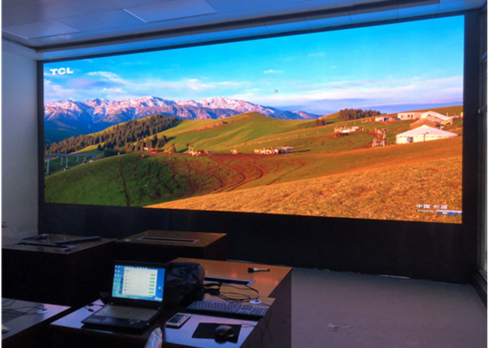 1R1G1B P2.5 Front Service LED Display , Indoor Full Color LED Screen