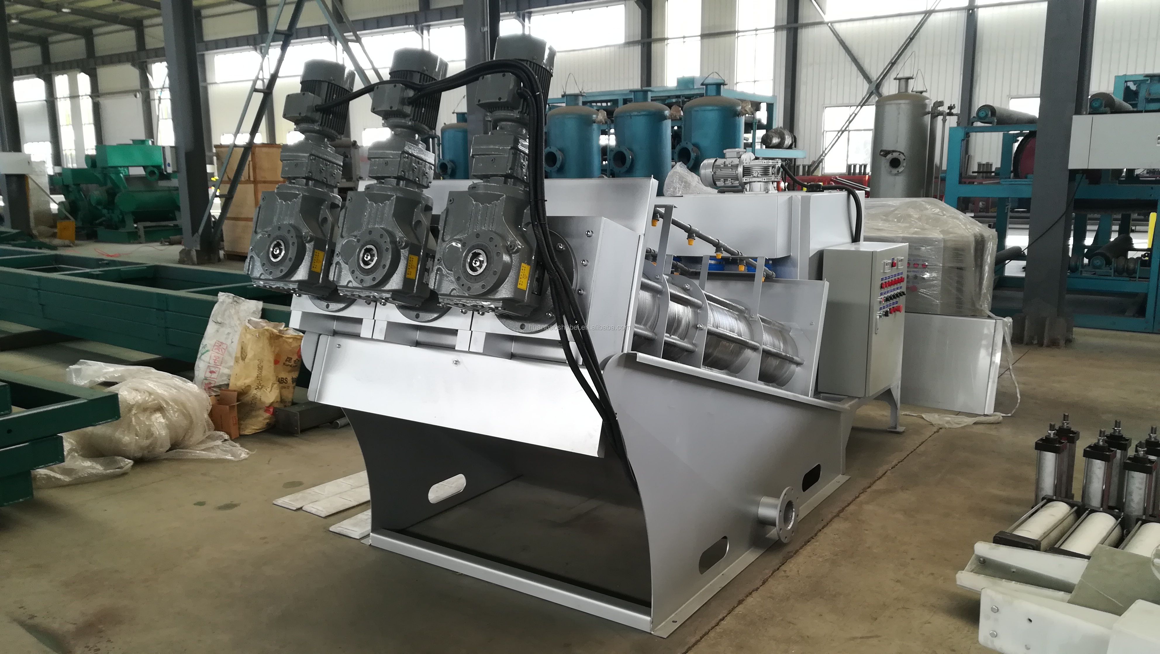 Customizable Carbon Steel WWTP STP Sludge Dewatering Screw Press for Sludge Treatment