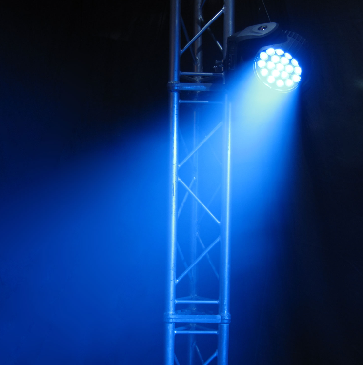 50000 Hours Lifespan 19PCS 40W LED Zoom Moving Head Light for Church Stage Lighting