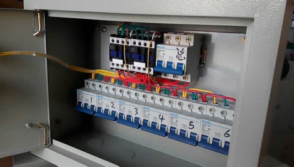 Electric Hoist to Lifting Light Oil Tank