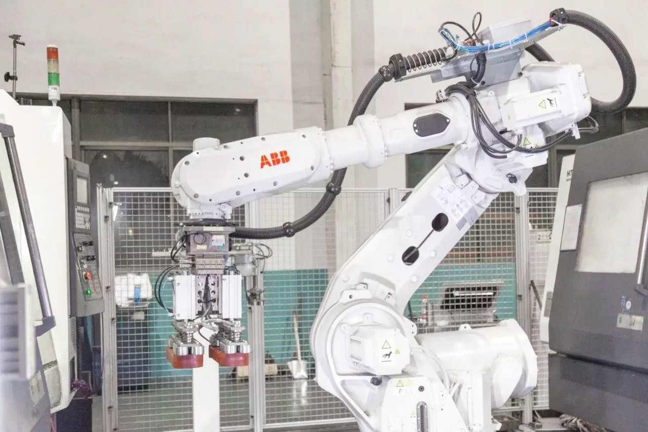 Abb Irb 6700 Six Axes Welding Database Heavy-Duty Industrial Robotics
