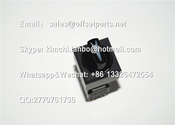 5BB-6102-020 AG225-PL3W22E3 komori push button switch original offset printing machine spare parts