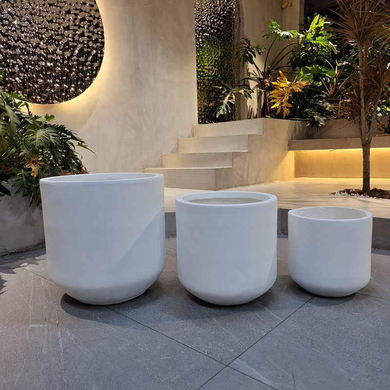 Frost Resistant Patio Fiber Clay Planters Round Shape