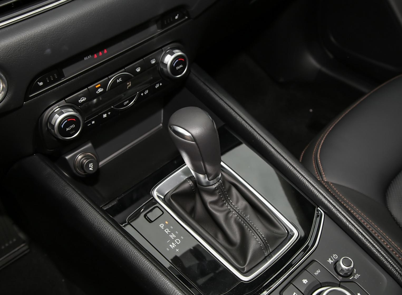 2025 Mazda CX-5 Keyless Start and 2.0L Torque of 200 N.m for Enhanced Performance in a Compact SUV