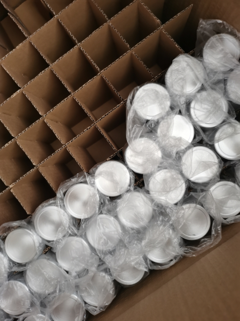 Customized Label Empty 100ml 200ml 300ml 500ml 1000ml Aluminum Bottles Spray Fine Mist Lid for Lotion Shampoo Essential Oil