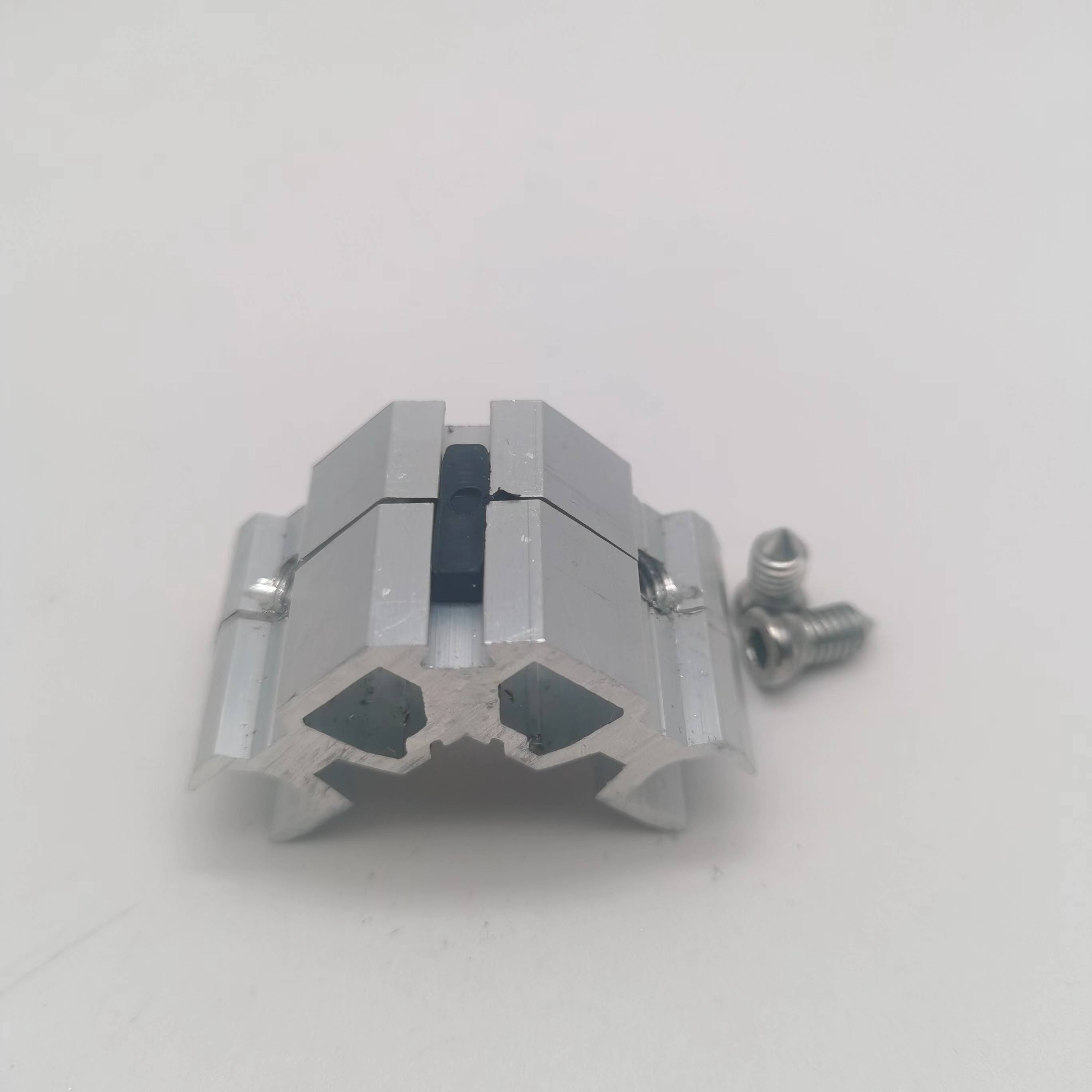 45 Degree Connecting Aluminum Profile Corner Joint For Doors And Windows