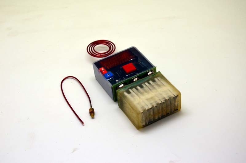 20W 36V Slot Machine Emp Jammer Generator 450MHZ Direct Frequency 50X50X21MM