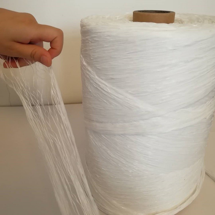 Raw White PP Fibrillated Yarn 1630KD For Electronic Component Cable