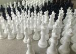 Giant Size Black And White Store Window Decorations Fiberglass Chess Set