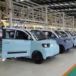 High-speed electric vehicle 4 seat new energy vehicle adult electric car with