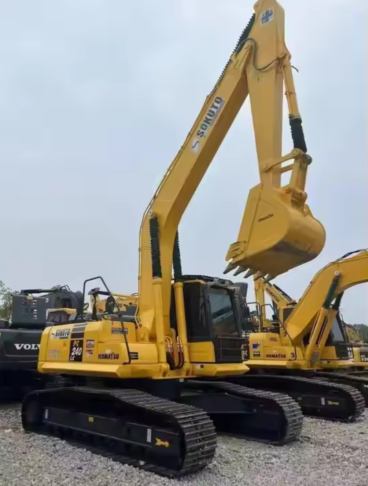 Used Excavator Komatsu PC240-8 Japan Brand Crawler Digger 24 Ton With Low Price