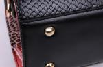 2016 new European and American fashion handbags serpentine Messenger bright skin