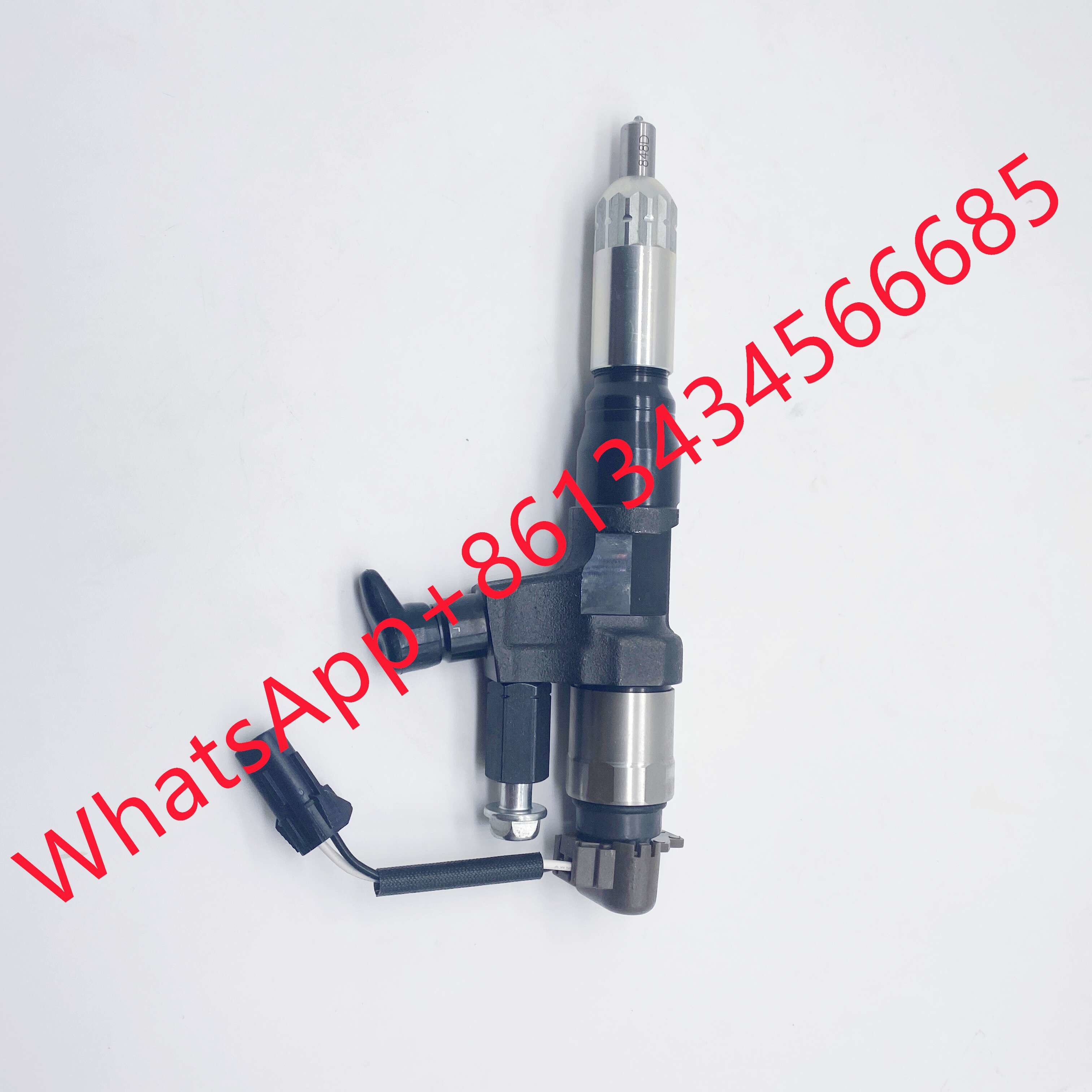 New Diesel Common Rail Injector 095000-5960 For HINO 23670-E0300 23670-E0301