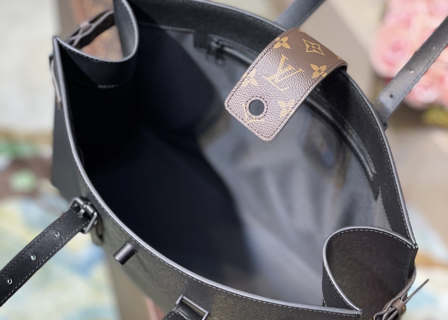 Black Mens Cross Pattern Genunie Cowhide Leather Handbag For Shopping