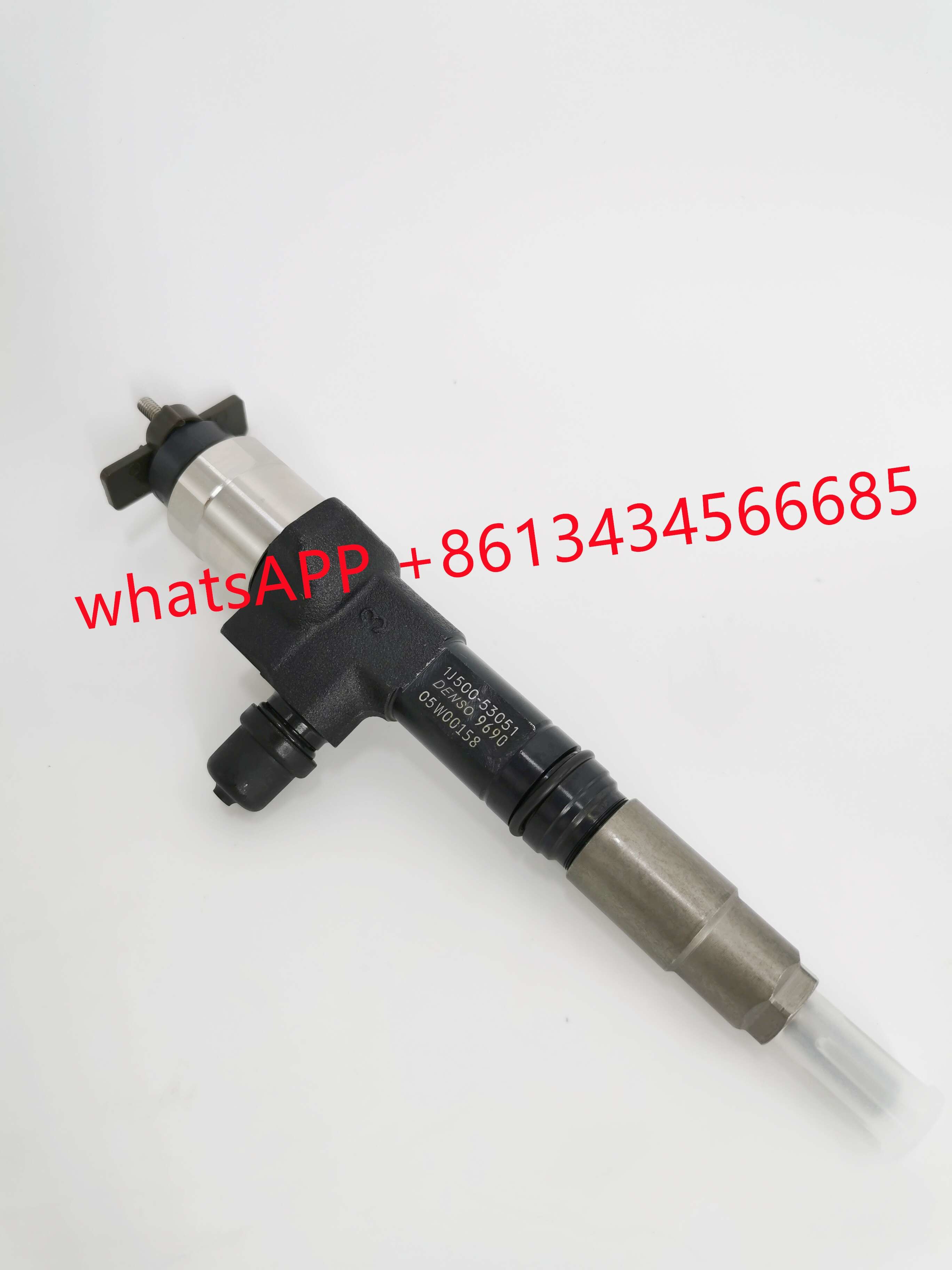 095000-9690 095000-6800 095000-9691 Kubota Fuel Injectors 1J57453051 For V3800 1J500-53051