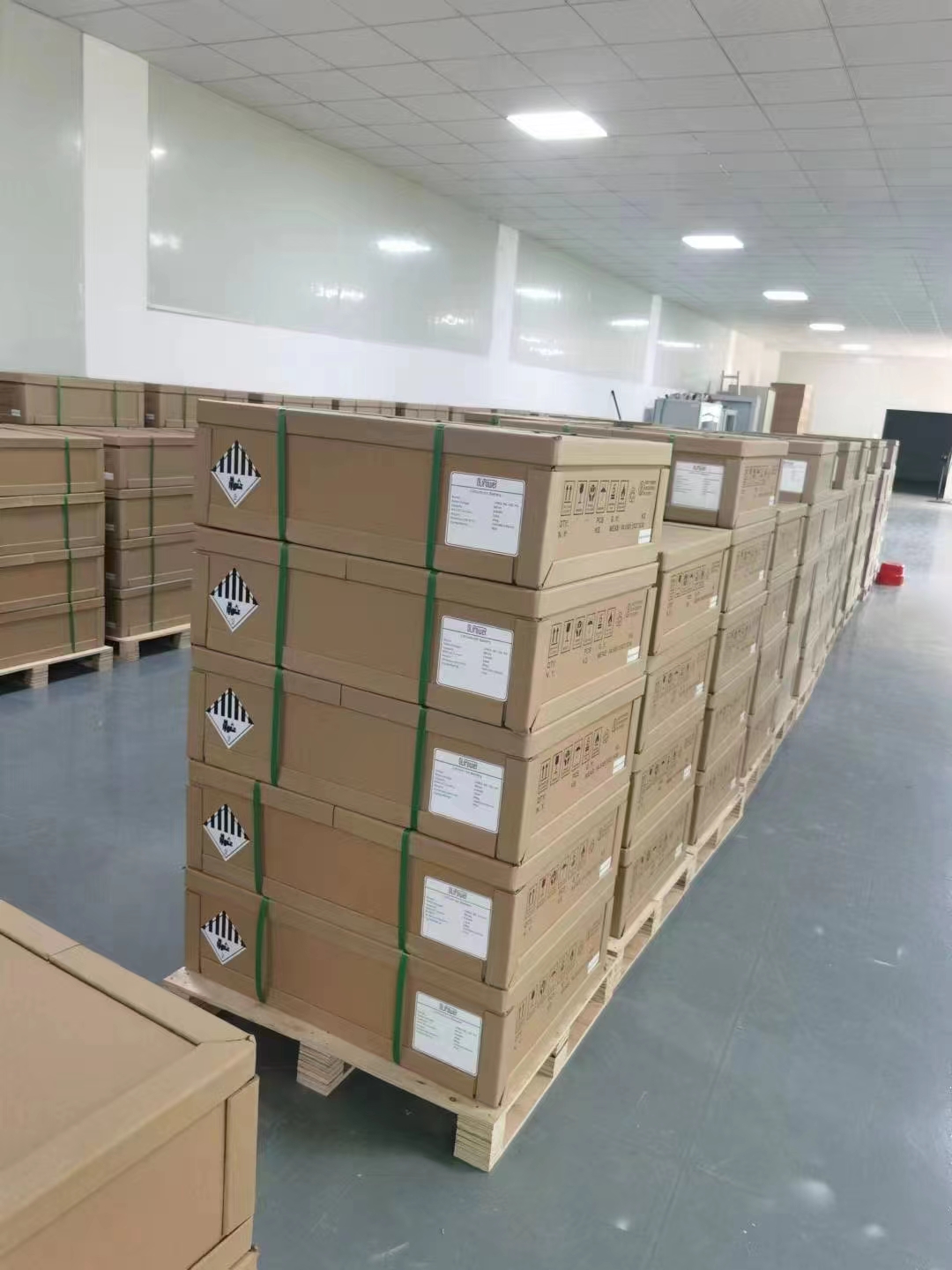 MPPT Solar Charge Controller 10kw 5kw Hybrid Inverter Panel All In One System With Energy Storage Battery