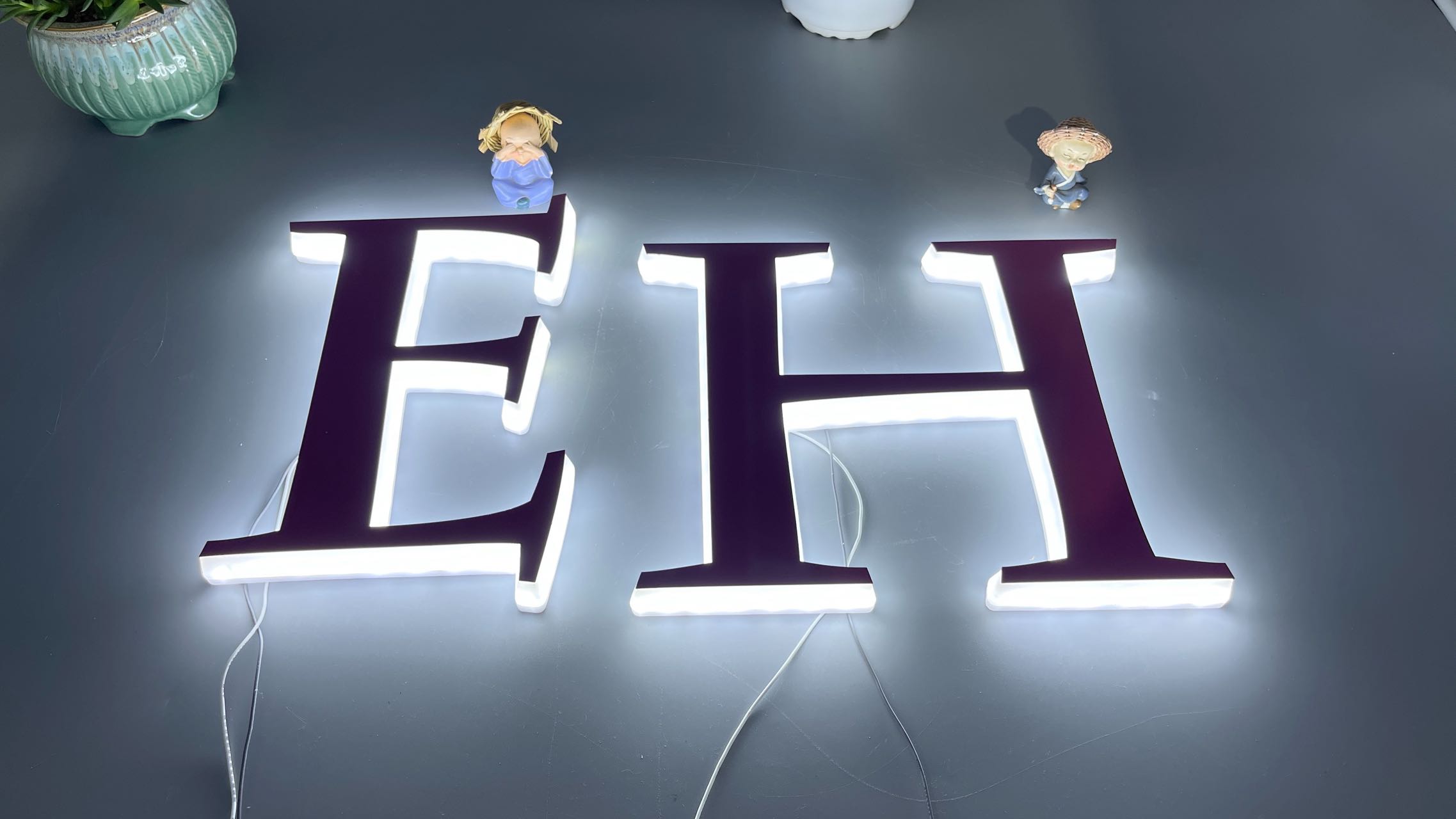 Led Gold Metal Letter Steel Signs Backlit Led Channel Letters Sign Gold Letter
