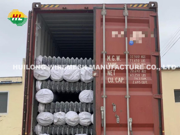 6ft 7ft 8ft Wholesale Hot dip Galvanized Diamond Mesh Fence Cost