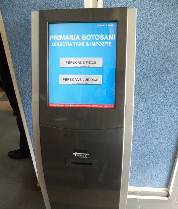 LCD Counter Arabic French English Multilingual Queue Management System For Bank/Hospital/Clinic Service Center