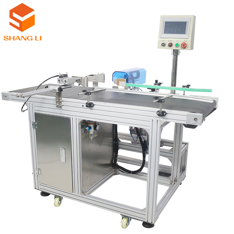 Customized Fully Automatic Plastic Packaging and Labeling Machine with 220V Voltage