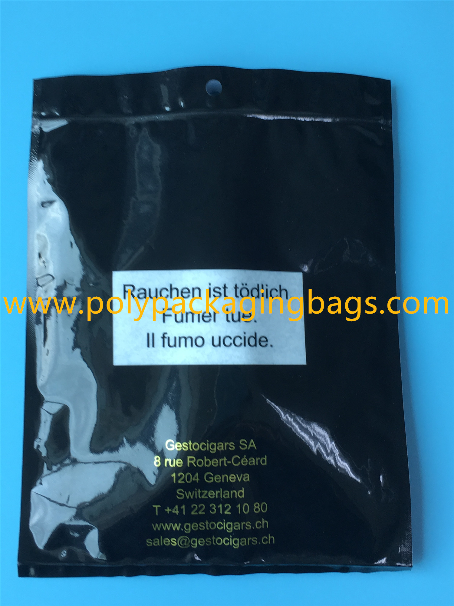 SGS Black Moisturizing Bag Can Hold 4-6 / Cigar Bags With Transparent Window