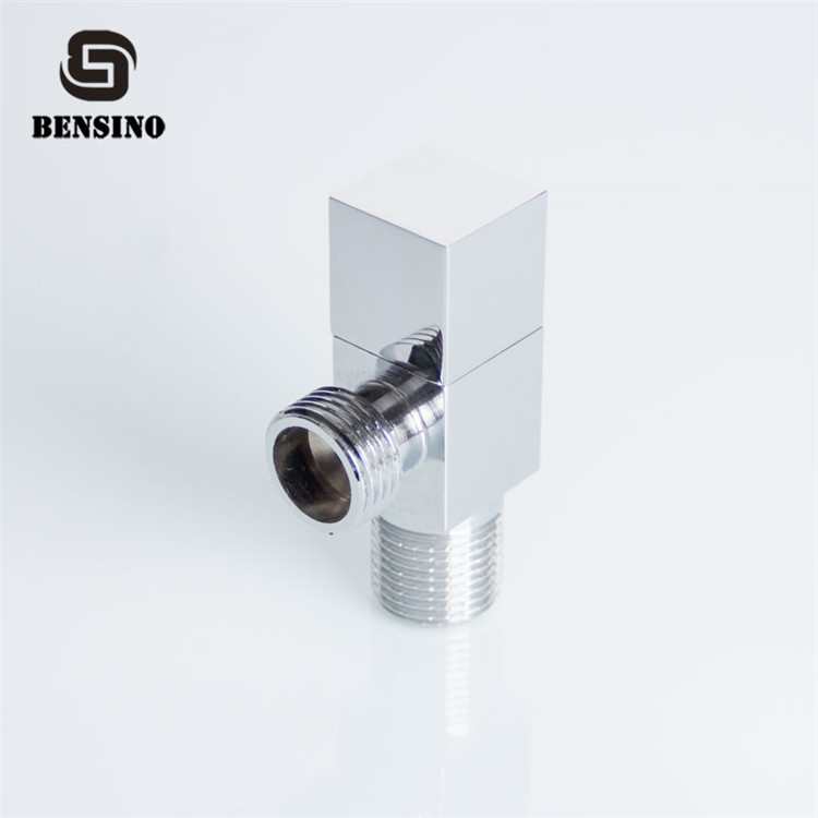 Chrome Plated 155g 4L/ Min Two Way Angle Valve