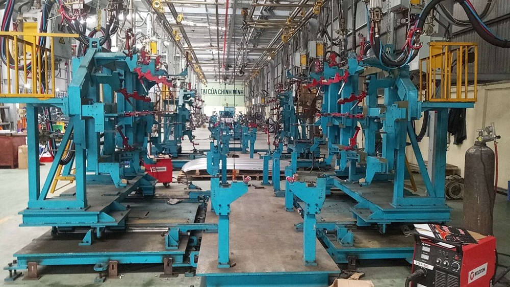 Customized Automotive Assembly Equipment , Car Manufacturing Assembly Line