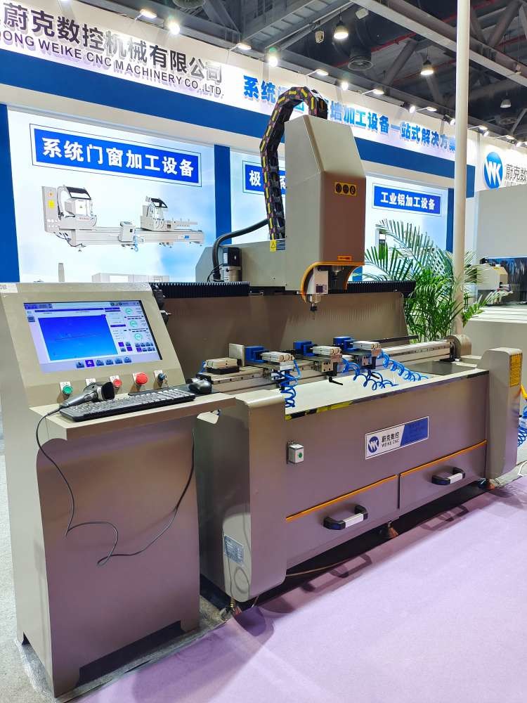 Deep Hole Drilling Machine 3.2m Aluminum 3 Axis Machining Center